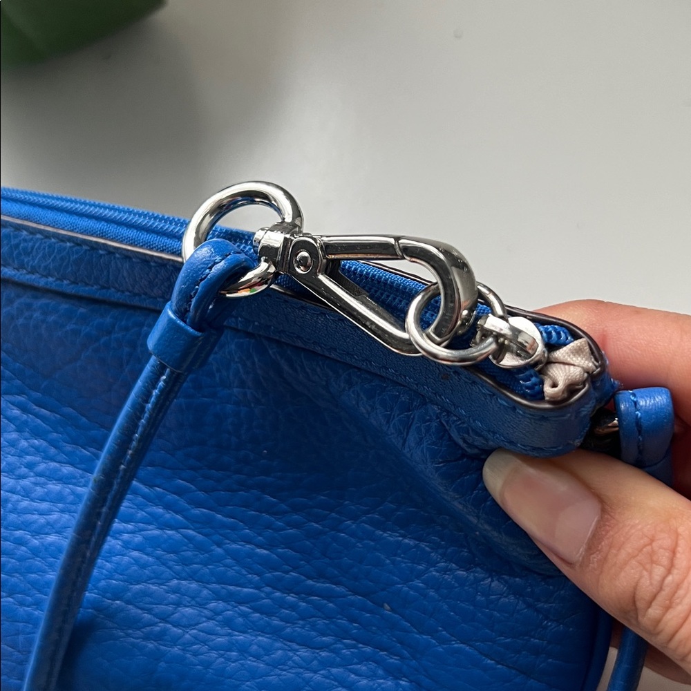Calvin Klein Vibrant Blue Wristlet 
Original one!!! Not fake ♥️🫶 - Picture 3 of 6